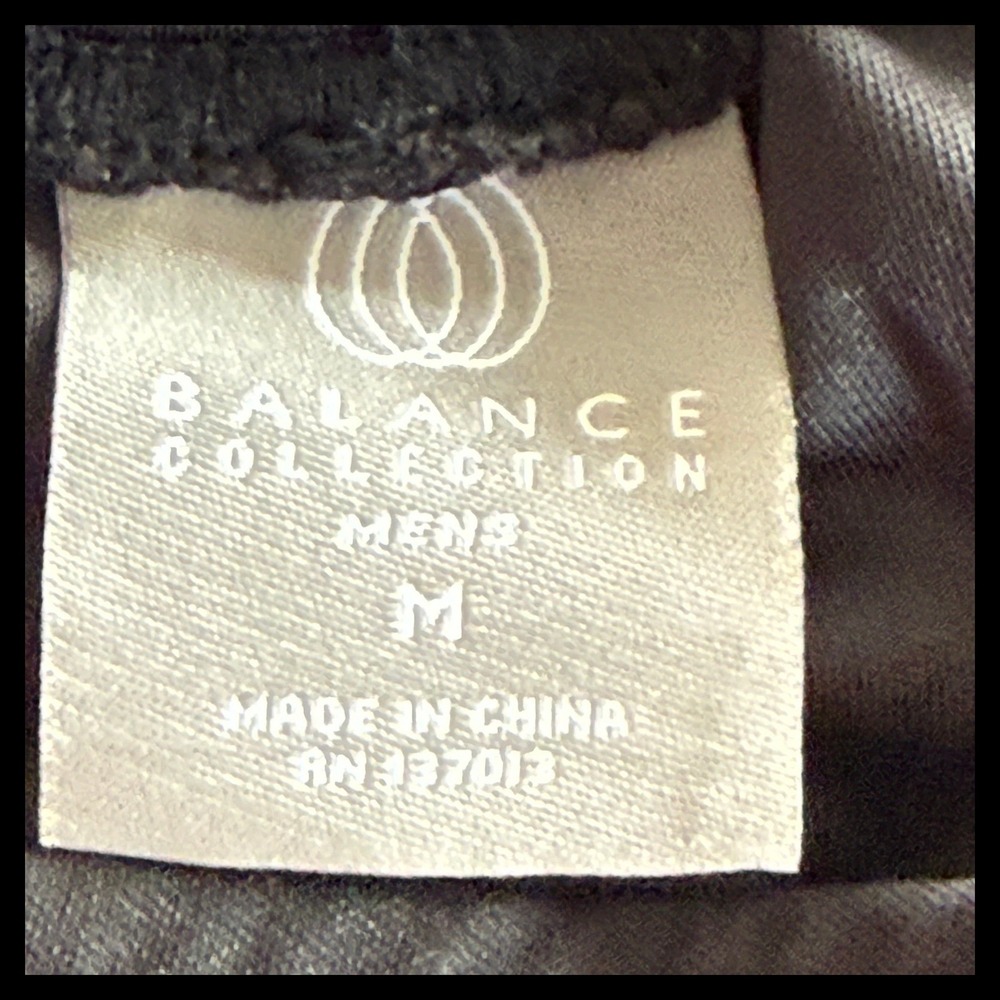 Balance Collection Mens Black Athletic Shorts Size M NWT Gym Training Running - Picture 4 of 4
